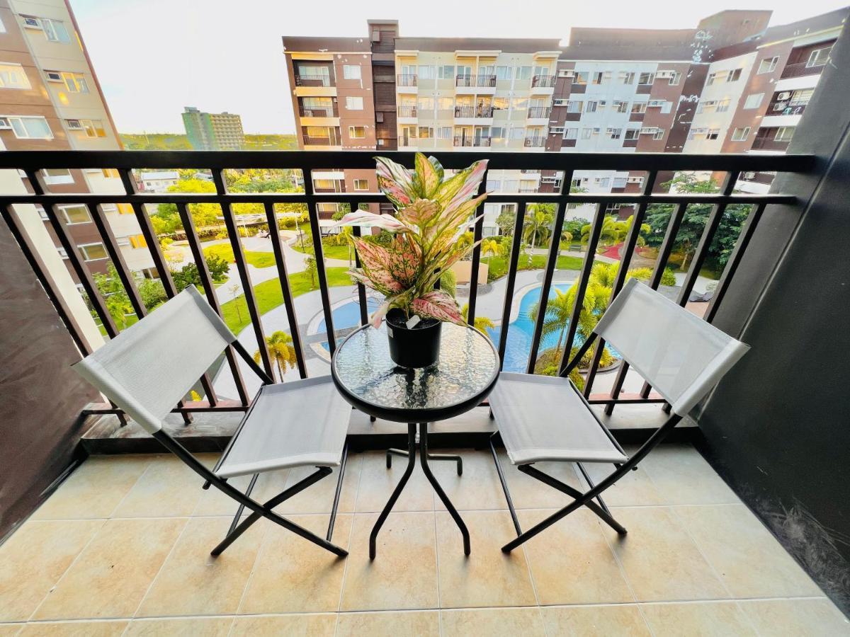 Apartamento * *P Fantastic 2Br Option For 8 Iloílo Exterior foto